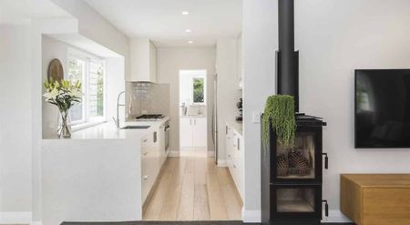 Three bedroom home - Photo 3