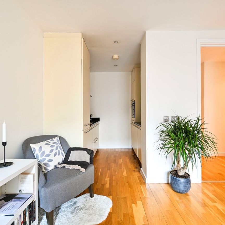 1 Bed Flat, London, EC1A - Photo 1