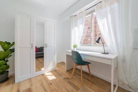 Avinguda de Blasco Ibáñez, Valencia, Valencian Community 46022 - Photo 5