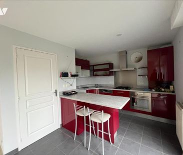 APPARTEMENT T4 AVEC TERRASSE LE RHEU - Photo 2