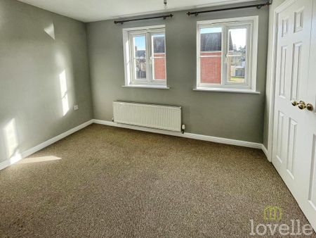 3 bedroom semi-detached house to rent - Photo 3