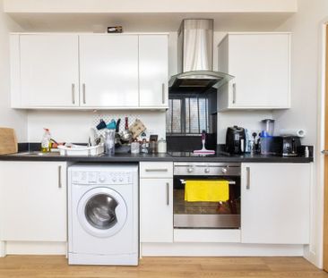 1 bedroom apartment to rent - Photo 4