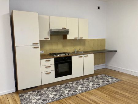 Location Appartement 2 pièces 74m² VALENCE 26000 - Photo 5