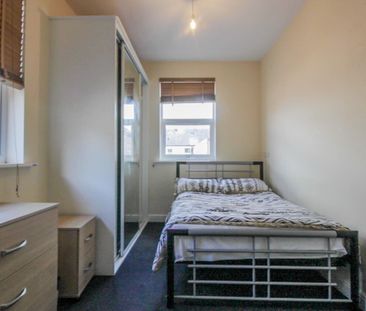 78 Eldon Street - Photo 3