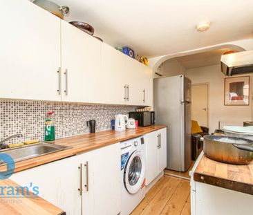 1 bed Shared House for Rent - Photo 5