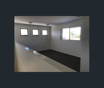 ONE OF A KIND! - Photo 6