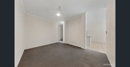 SOLAR PANELS & SUPERB OUTDOOR - Photo 4