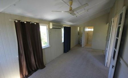 1/53 Goodwin Street, Currajong - Photo 3