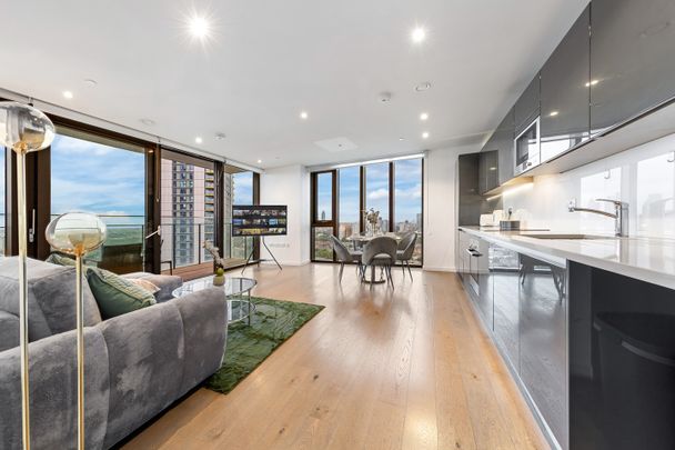 2 Bed Flat, St. Gabriel Walk, SE1 - Photo 1