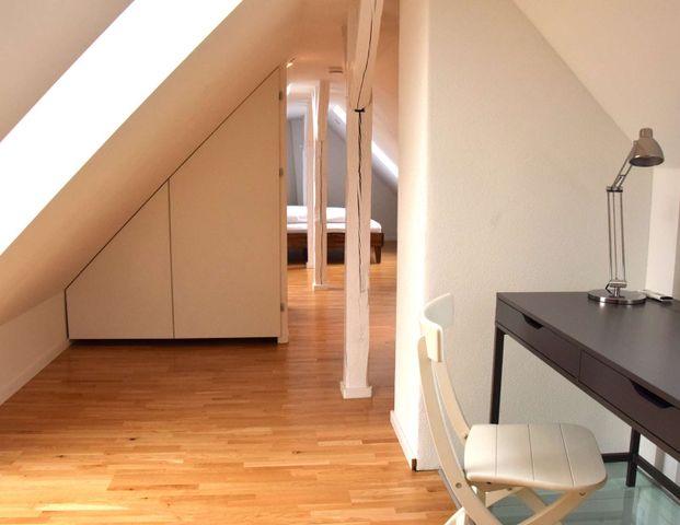 Designer-Dachgeschosswohnung mit Galerie und Terrasse!! - Foto 1
