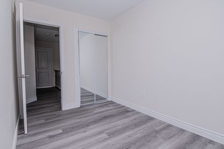 For Lease - 5685 Retreat Street, Mississauga, Ontario - Photo 3