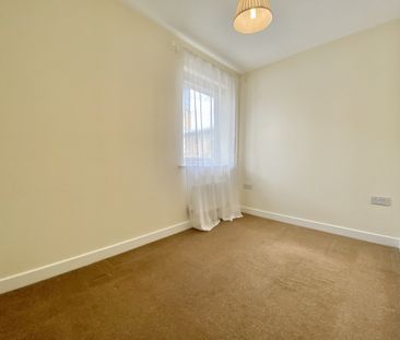 2 bed flat to rent in Mizzen Court, Portishead, BS20 - Photo 3