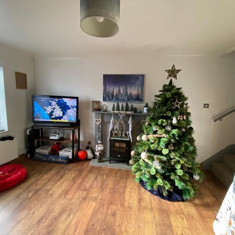 2 bedroom link detached house to rent - Photo 1