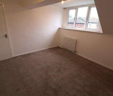 2 bedroom maisonette to rent - Photo 4