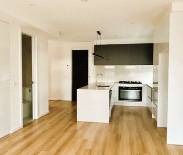 Brand New Townhouse in the Heart of Strathmore - Photo 5