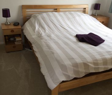 2 Bed Detached House, Shenfield Way, BN1 - Photo 4