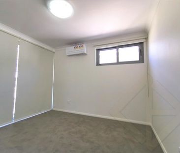 111 Callistemon Circuit, Jordan Springs NSW 2747 - House For Rent |... - Photo 6