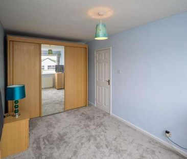 Teall Court, Ossett, WF5 - Photo 2