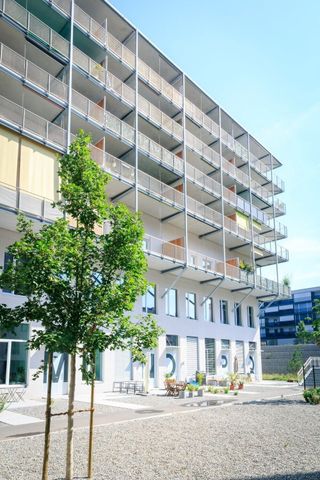 Appartement de 3.5 pièces au 6ème étage - Photo 2