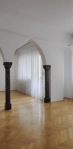 Inchiriere apartament cu 4 camere, stilat, Thomas Masaryk, Batistei - Photo 1