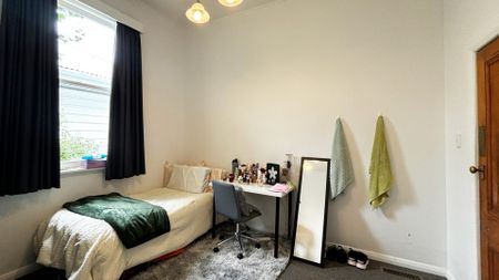 20 Owen St, Newtown - Photo 2
