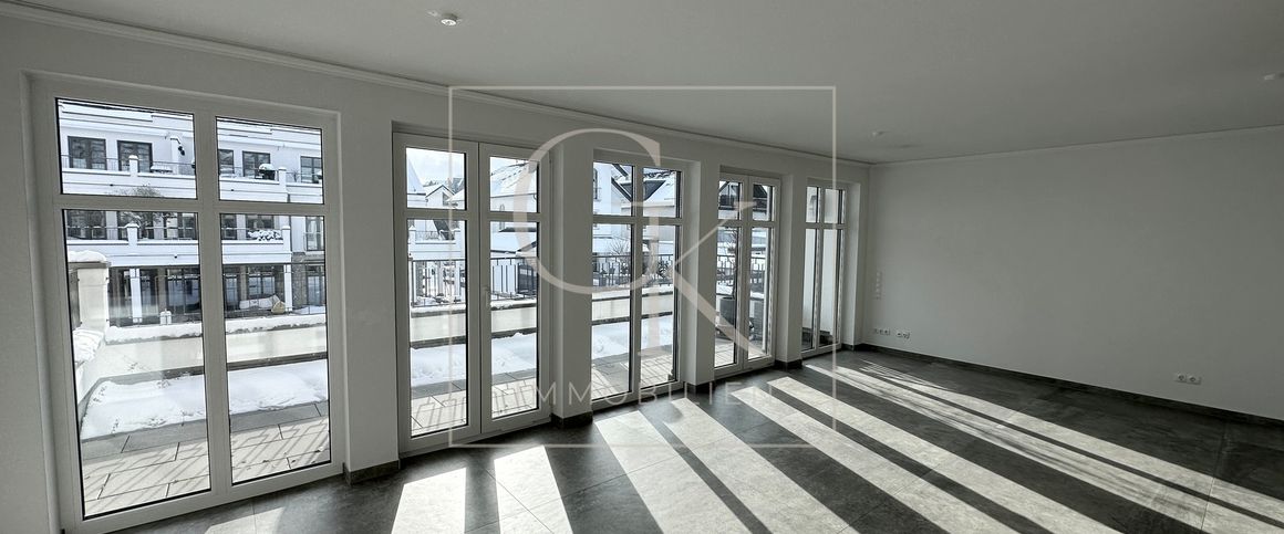 Stilvolle 4,5-Zimmer-Wohnung mit 2 Terrassen & 2 Stellplätzen - Photo 1