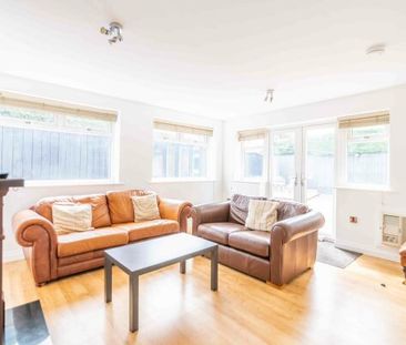 15 Sadberge Court - Photo 3