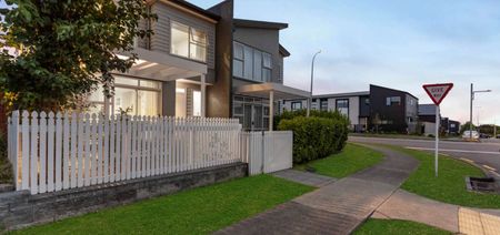 3 Sycamore Street, Flat Bush, Auckland - Photo 3
