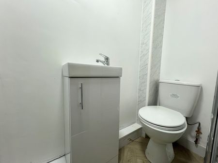1 bedroom house share to rent - Photo 4