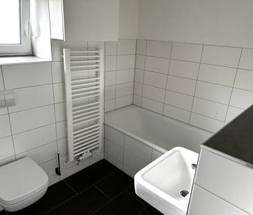 Helle 4-Zimmer-Wohnung mit Dachterrasse - Photo 4