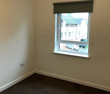 2 Bed Flat, Shaw Road, AB25 - Photo 3