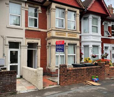 1 bedroom in a house share to rent - Photo 2