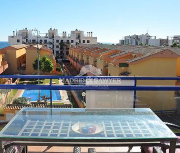 Amazing 2 bedroom penthouse with sea views in Aguamarina! - Photo 4