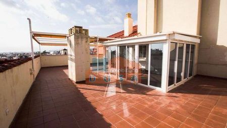 ATICO EN PLAZA DE LA IGLESIA | 2.500 €, 139 m² - Photo 4