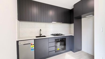 165/48 Court Road FAIRFIELD - Photo 3