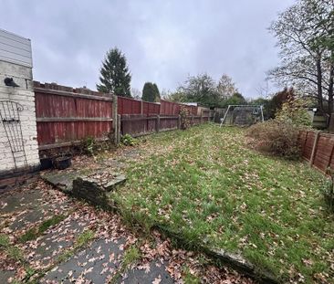 3 bedroom semi-detached house to rent - Photo 6