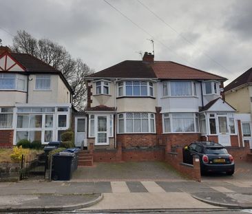 3 bedroom semi-detached house to rent - Photo 4