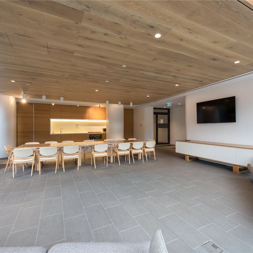 1110/12 Queens Road - Photo 1