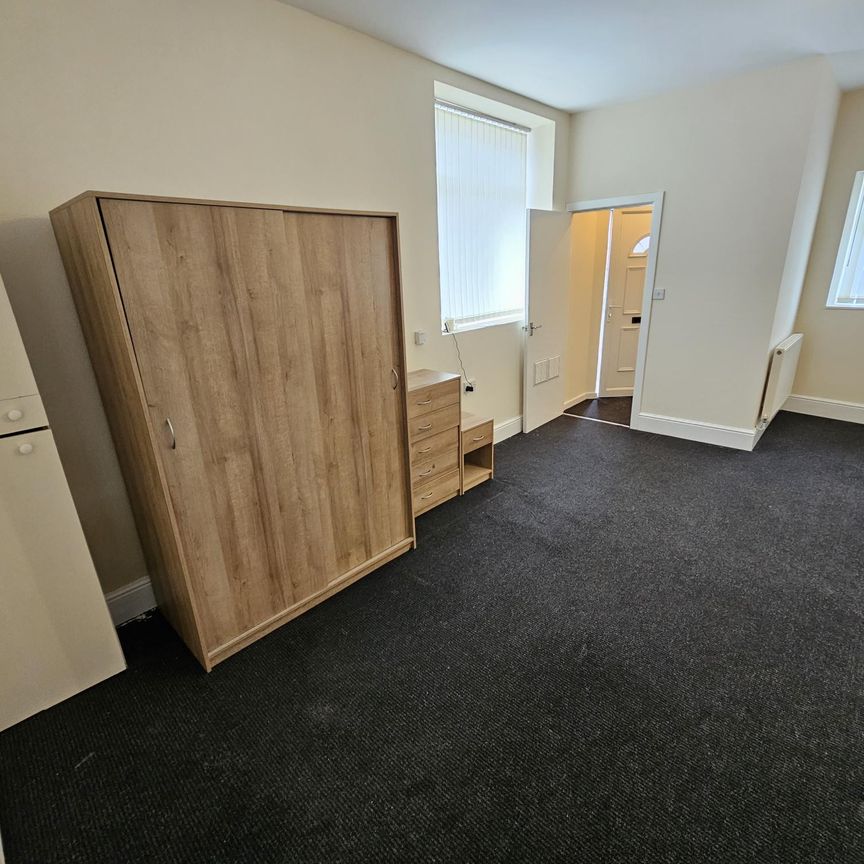 Rice Lane, Walton, L9, Liverpool - Photo 1