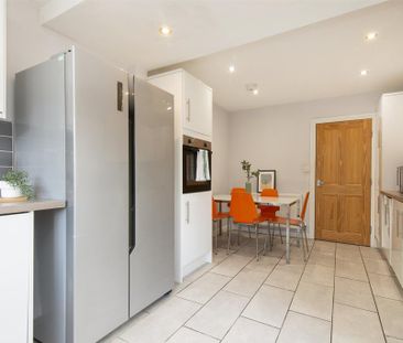 6 bedroom detached house to rent - Photo 6