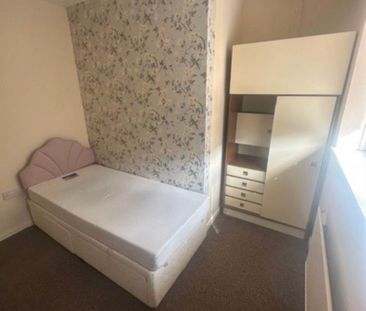 1 bedroom terraced house to rent - Photo 2