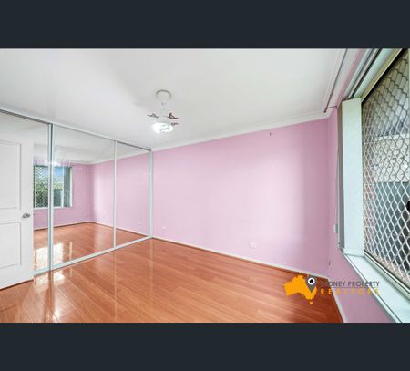8/43 MAGOWAR ROAD, Pendle Hill, NSW 2145 - Photo 3