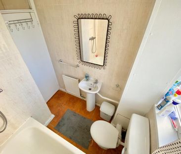 5 bedroom house share to rent - Photo 1