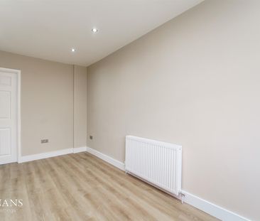 Charles Street, Swinton, Manchester - Photo 3