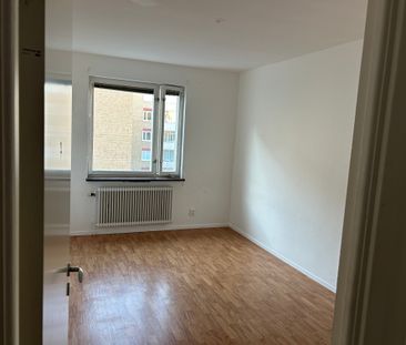 Nyforsgatan, Eskilstuna - Photo 3