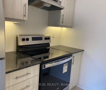 For Lease - 31 Pumpkin Corner Crescent Unit# 1, Barrie, Ontario - Photo 3