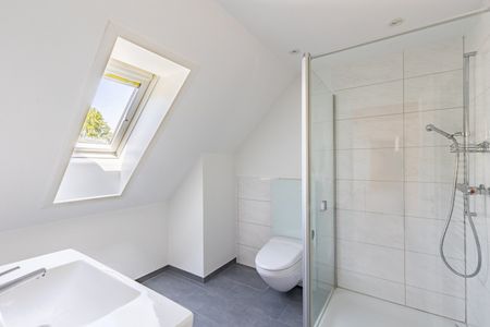 Freistehendes 6.5-Zimmer Einfamilienhaus an ruhiger Lage - Photo 4