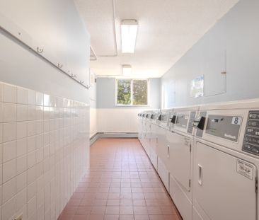 For Lease - 975 Warwick Court Unit# 1608, Burlington, Ontario - Photo 4