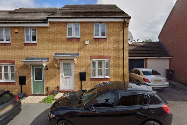 3 Bed Townhouse Howe Lane Leicester LE5 - Ace Properties - Photo 1