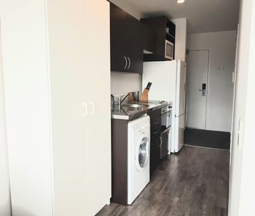 2 Bedroom with Double Glazing! - Photo 5